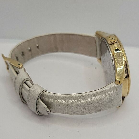 Armani Exchange AX5207 Womens White Leather Analog Dial Quartz Wrist Watch BC500 - Picture 10 of 11